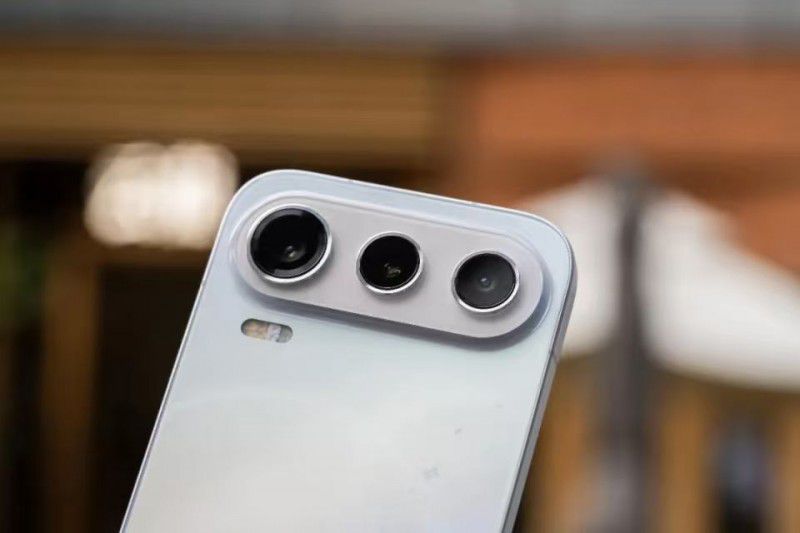荣耀600对比vivo S60影像优势：硬件扎实与场景全面成关键差异
