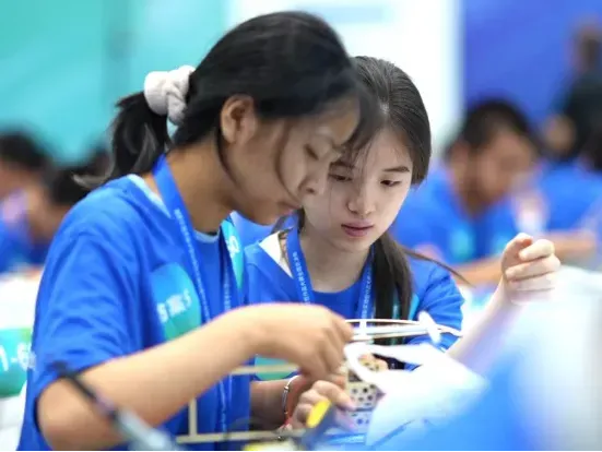 中国三星连续十三年蝉联外资企业社会责任榜首  第3张