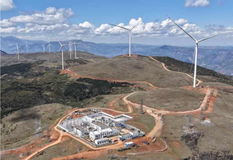 大唐巨龙梁风电场扩建项目首批机组并网 单机容量达高原山地最大
