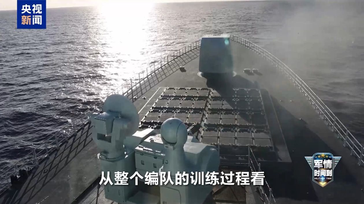 辽宁舰完成40余天远海训练 跨区作战能力受多科目检验  第2张