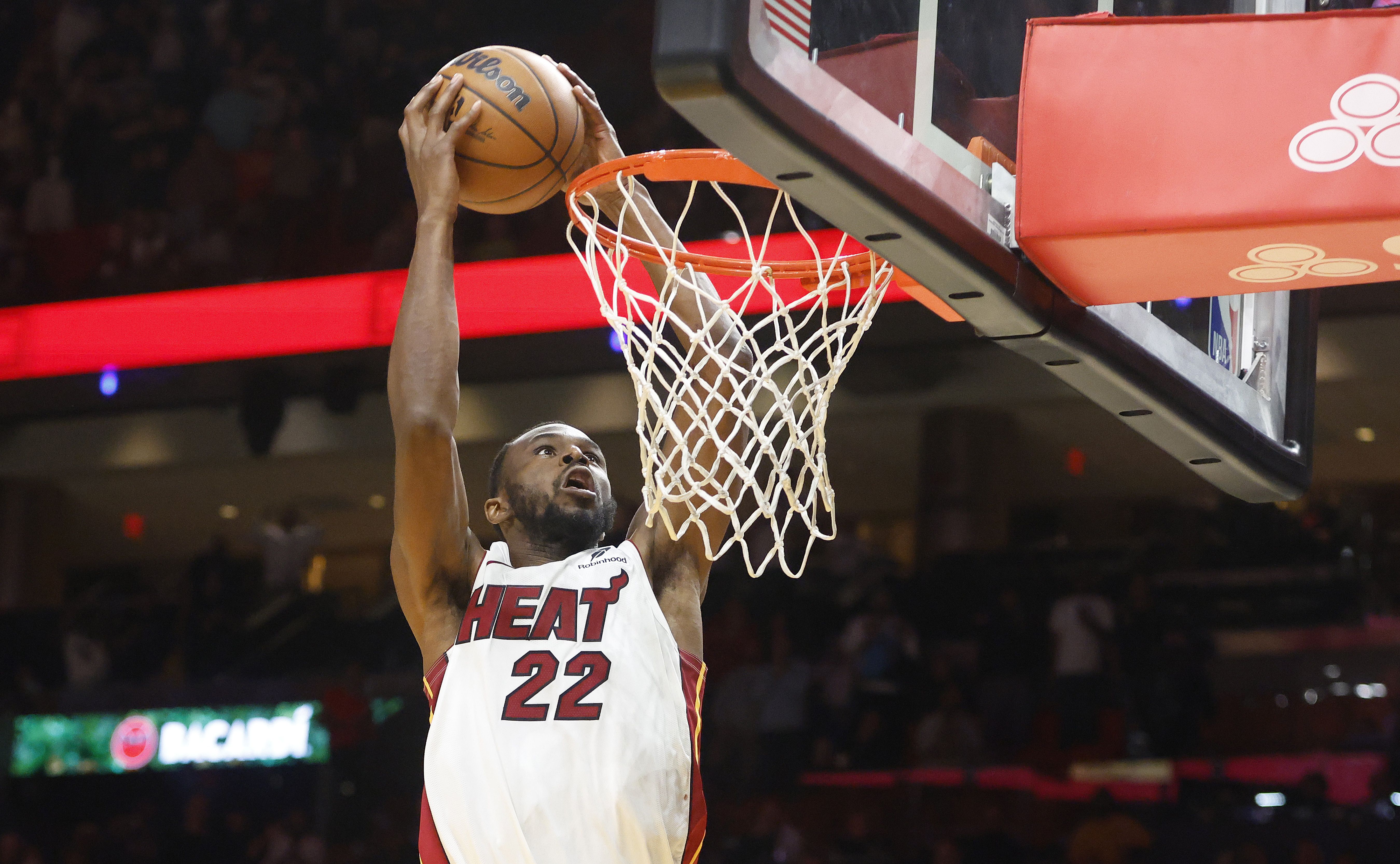 NBA休赛期观察：自由市场小前锋位置盘点，詹姆斯领衔  第3张