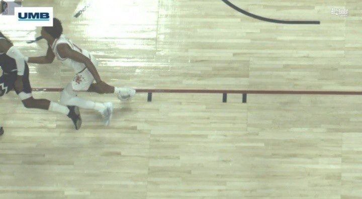 NBA发布年度焦点战裁判报告 梳理十大争议关键时刻判罚  第14张