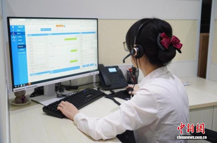 深圳龙岗发布"政务服务全球样板点" AI赋能实现98%热线接通率  第2张
