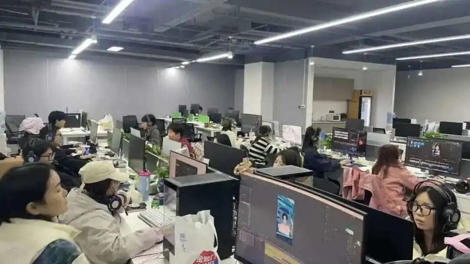 AI漫剧行业成本暴涨42%承制方离场，政策新规加速洗牌