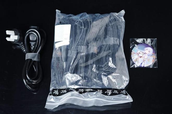 昆仑山海MU-850GD电源发布，延续智能数字路线主打白金牌能效  第9张