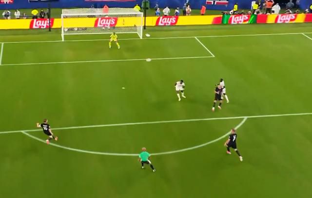 世界杯I组：挪威3-2塞内加尔 哈兰德连场梅开二度  第3张