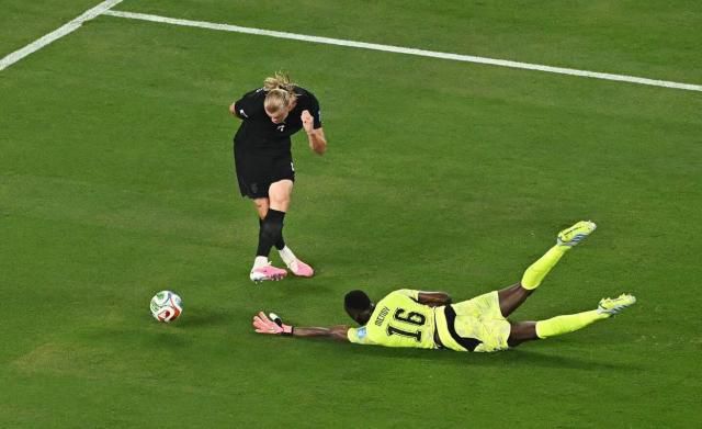 世界杯I组：挪威3-2塞内加尔 哈兰德连场梅开二度  第7张