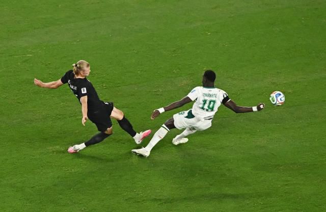 世界杯I组：挪威3-2塞内加尔 哈兰德连场梅开二度  第9张