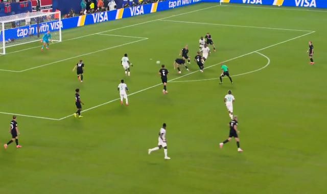 世界杯I组：挪威3-2塞内加尔 哈兰德连场梅开二度  第15张