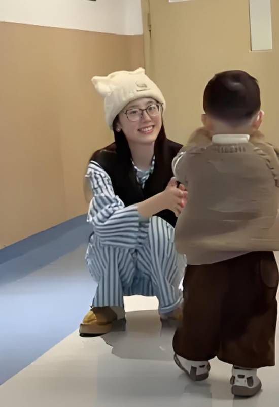 网红“一栗小莎子”自曝感染病毒后康复 淋巴瘤化疗阶段引关注  第3张