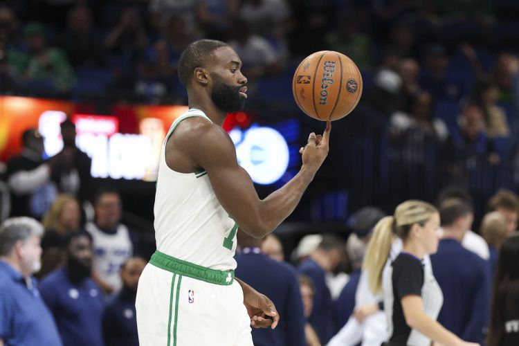 ESPN名记：杰伦·布朗交易流言或致凯尔特人内部裂痕