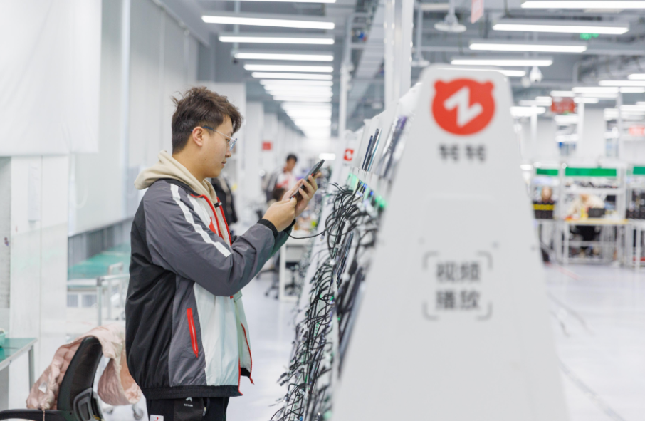 黄金回收服务模式对比：转转上门0门槛，中国黄金实施预约制  第3张