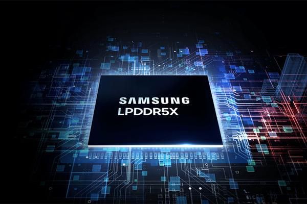 苹果CEO库克承认芯片成本飙升 12GB LPDDR5X内存单季成本涨近500元  第3张