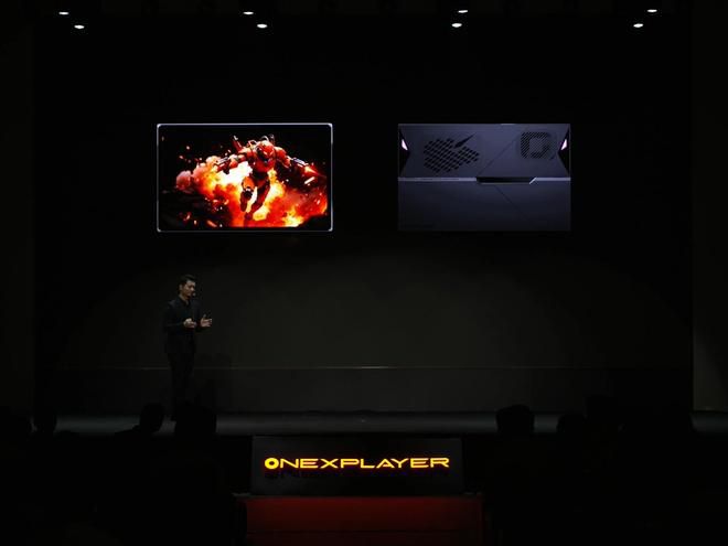 OneXPlayer发布10.95英寸三合一PC游戏掌机X2 搭载锐炫G3 Extreme处理器 首发优惠价11999元  第2张