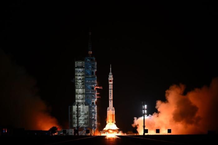 神舟二十三号发射后酒泉卫星发射中心新面貌：国防科技战线取得新成果  第1张