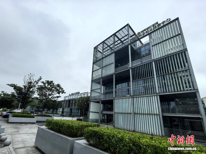 湖南七项政策助推大学生创业 岳麓山大学科技城专利转化占比超两成