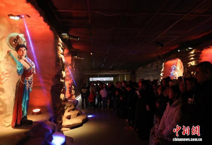 宁夏围绕特色资源打造沉浸式文旅体验 推进贺兰山东麓国家级旅游度假区建设