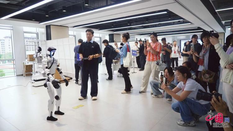 2026年活力中国调研行走进雄安新区 聚焦人工智能产业创新生态 第2张 2026年活力中国调研行走进雄安新区 聚焦人工智能产业创新生态 第2张
