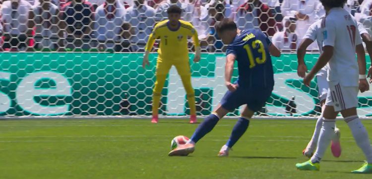 世界杯小组赛：波黑上半场2-1领先卡塔尔，阿拉伊贝戈维奇世界波破门  第15张