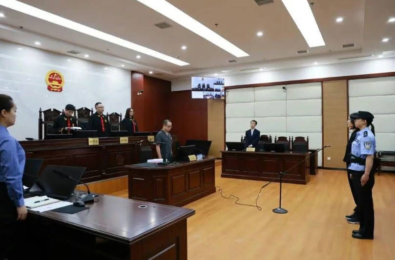 贵州省卫健委原副主任田艳受贿案一审宣判 获刑十一年并处罚金一百一十万元 第2张 贵州省卫健委原副主任田艳受贿案一审宣判 获刑十一年并处罚金一百一十万元 第2张