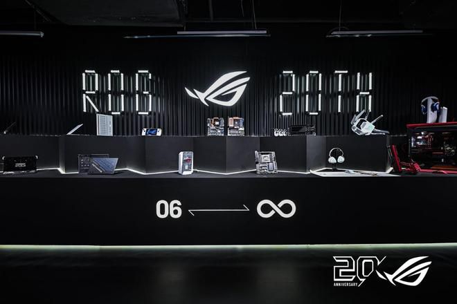 ROG二十周年信仰殿堂快闪活动在上海开启