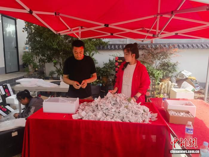 秦州大樱桃48小时直达一线城市 糖度突破20度线上订单积压 第2张 秦州大樱桃48小时直达一线城市 糖度突破20度线上订单积压 第2张