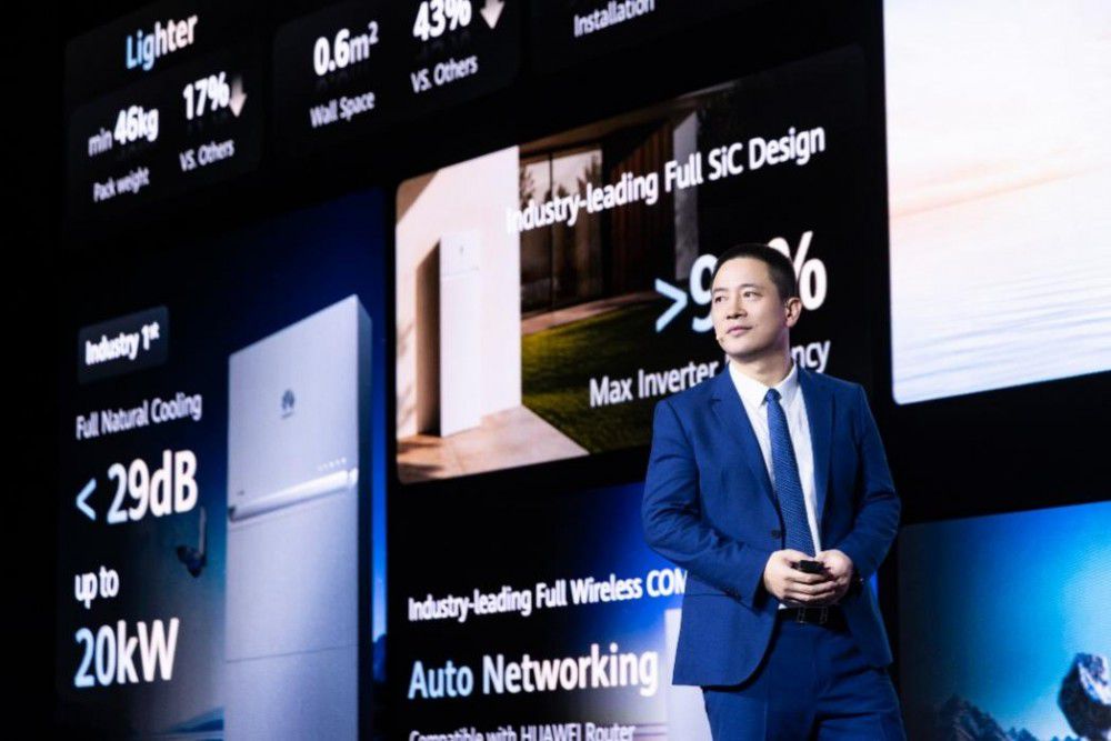 华为在Intersolar Europe 2026发布智能光伏战略 聚焦构网、AI、光储融合  第5张
