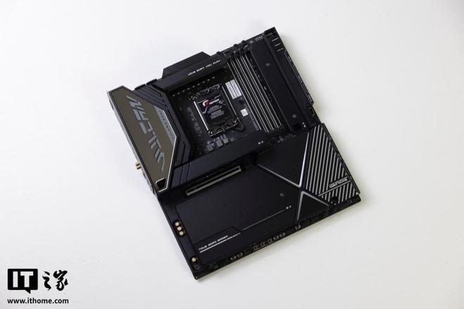 16GB DDR5内存价格已达涨价前四倍 存储高溢价成装机新难题  第6张