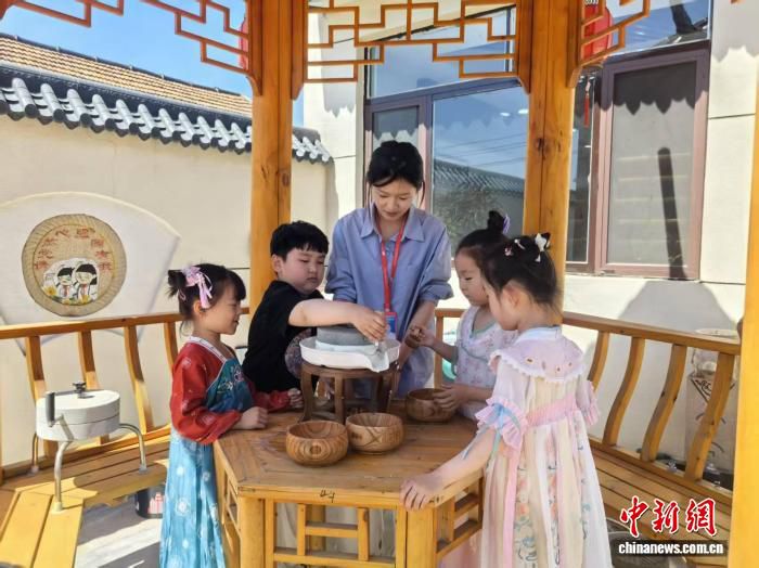 山东乡村博物馆数字化重现夏收场景 老物件唤醒乡土记忆 第3张 山东乡村博物馆数字化重现夏收场景 老物件唤醒乡土记忆 第3张