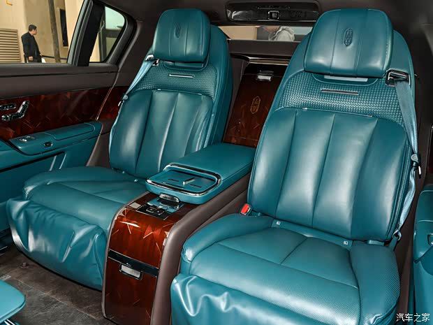 尊界S800 Grand Design典藏大观正式上市 售价138.8万元 第22张 尊界S800 Grand Design典藏大观正式上市 售价138.8万元 第22张