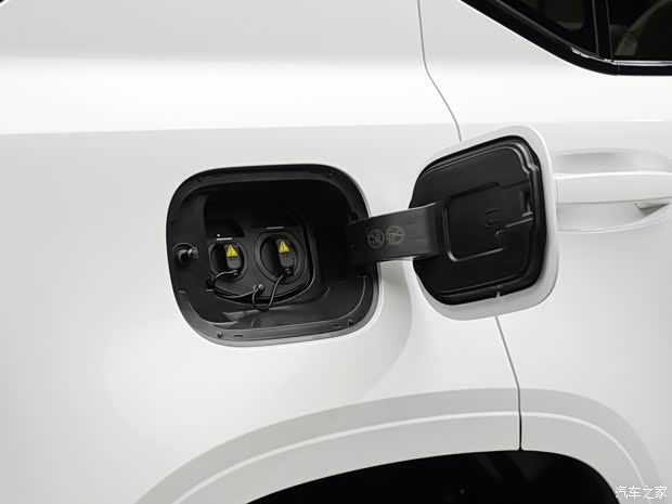 长城汽车6月25日亮相旗舰SUV H10 搭载1.5T插混系统提供双纯电续航 第16张 长城汽车6月25日亮相旗舰SUV H10 搭载1.5T插混系统提供双纯电续航 第16张