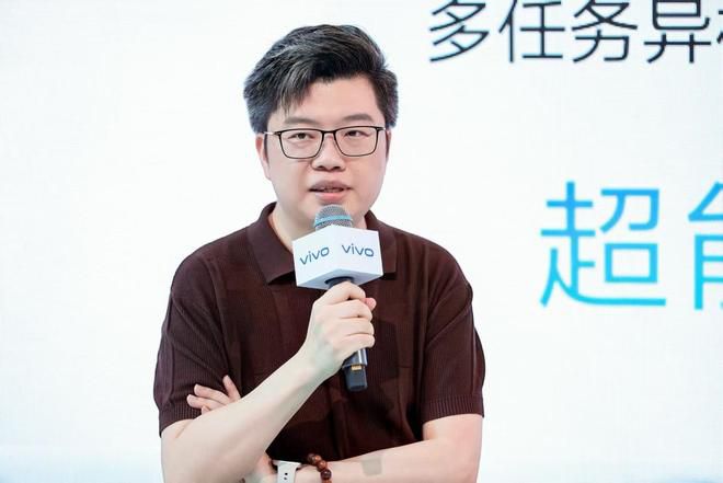 vivo X Fold6搭载天玑9500亮相MWC26上海 联合研发成果披露 第4张 vivo X Fold6搭载天玑9500亮相MWC26上海 联合研发成果披露 第4张