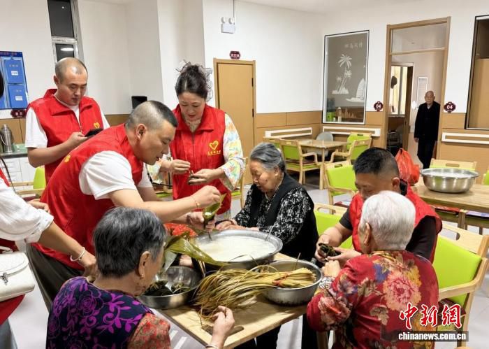 内蒙古化德破题基层减负:让干部“轻车快马”跑起来 第3张 内蒙古化德破题基层减负:让干部“轻车快马”跑起来 第3张
