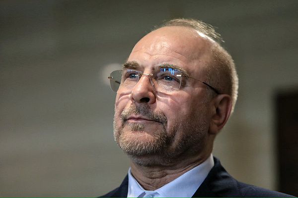 伊朗议会议长卡利巴夫25日发文驳斥美方相关说法