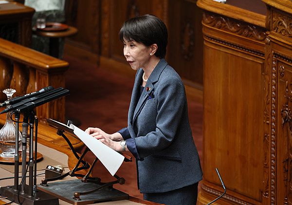 日本首相高市早苗接获安保三文件修订建议 自民党以北约3.5%为防卫费参考指标