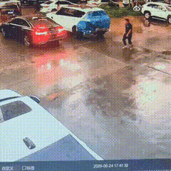 网络社区帖文探讨购车资金来源：首帖表述“买车钱肯定不是自己挣的”  第2张
