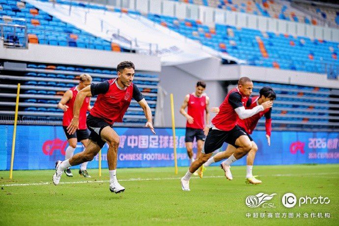 主教练阿洛伊西确认费利佩康复超预期 球队完成客场战术部署备战联赛下半场  第3张