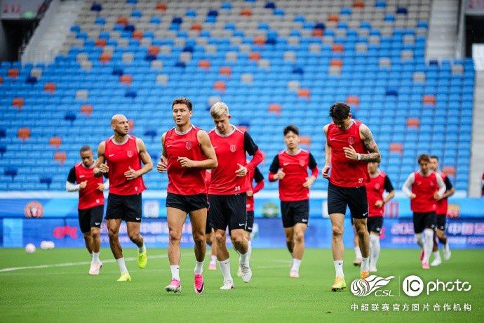 主教练阿洛伊西确认费利佩康复超预期 球队完成客场战术部署备战联赛下半场  第6张