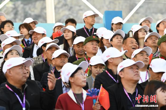 青海大通回族土族自治县举行成立40周年庆祝大会  第2张