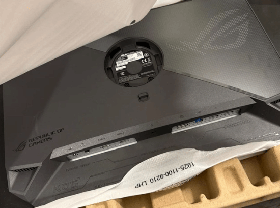 亚马逊平台再现调包骗局：玩家订购540Hz显示器收到旧款损坏品  第2张