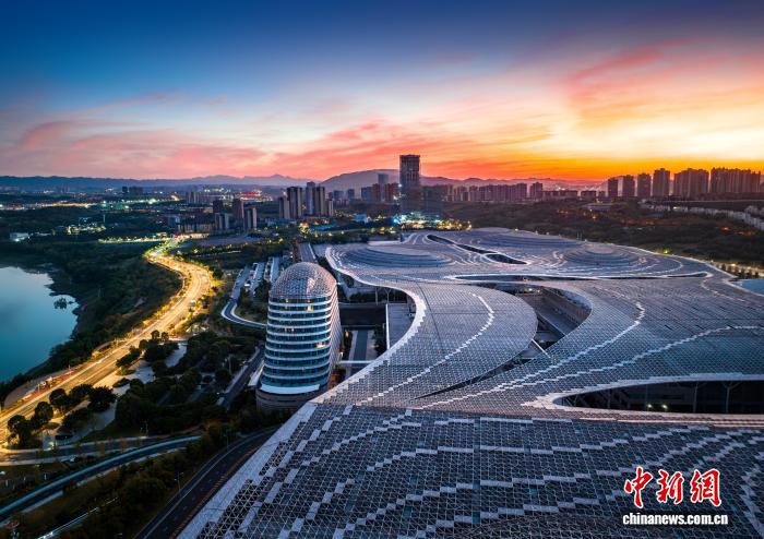2026重庆国际车展：长安汽车五大品牌集中亮相 赛力斯六大旗舰车型展出  第3张