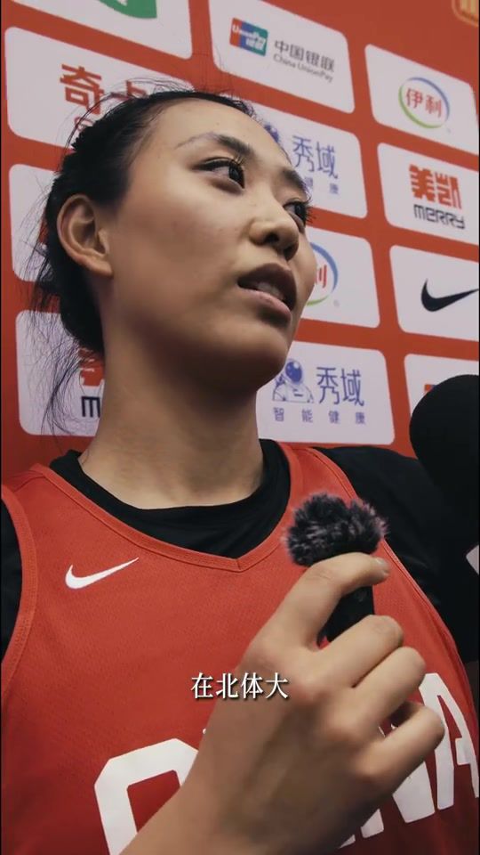 中国女篮71-77不敌北体大男子红队 唐子婷透露8周系统训练与伤病恢复  第1张