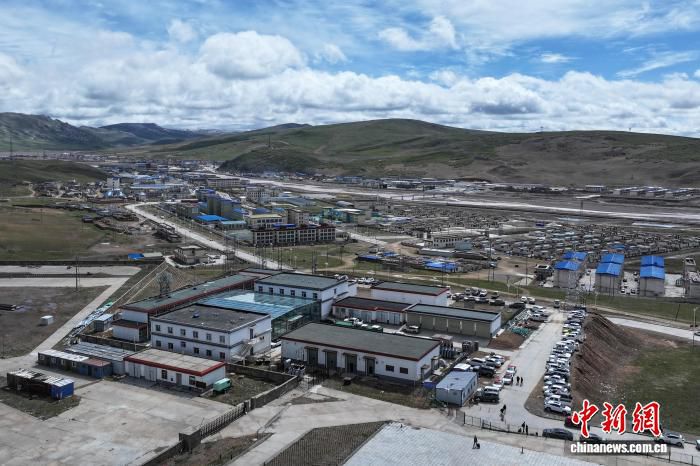 世界海拔最高铁路客运站安多火车站：4702米高原上的三分钟与二十年  第3张