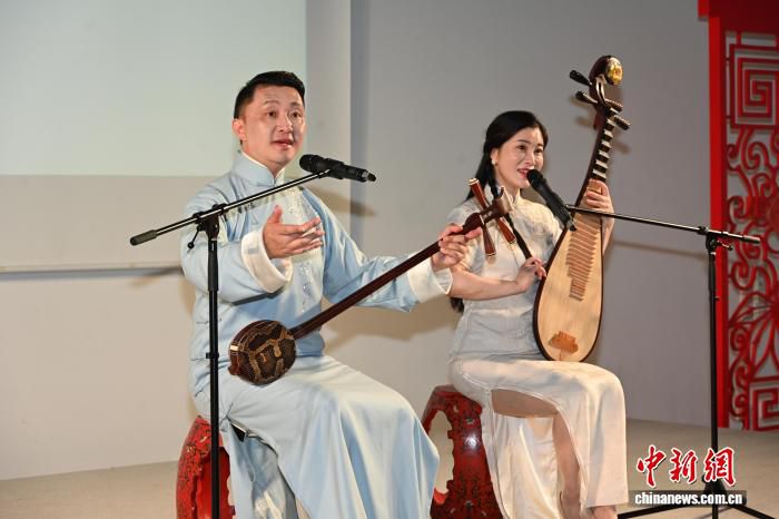 第十一届德国“中国曲艺周”在柏林启幕 多位曲艺名家登场  第2张