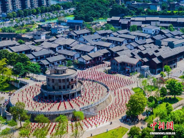 湖南第六届旅游发展大会开幕，情境展演《还看今朝》首演  第3张