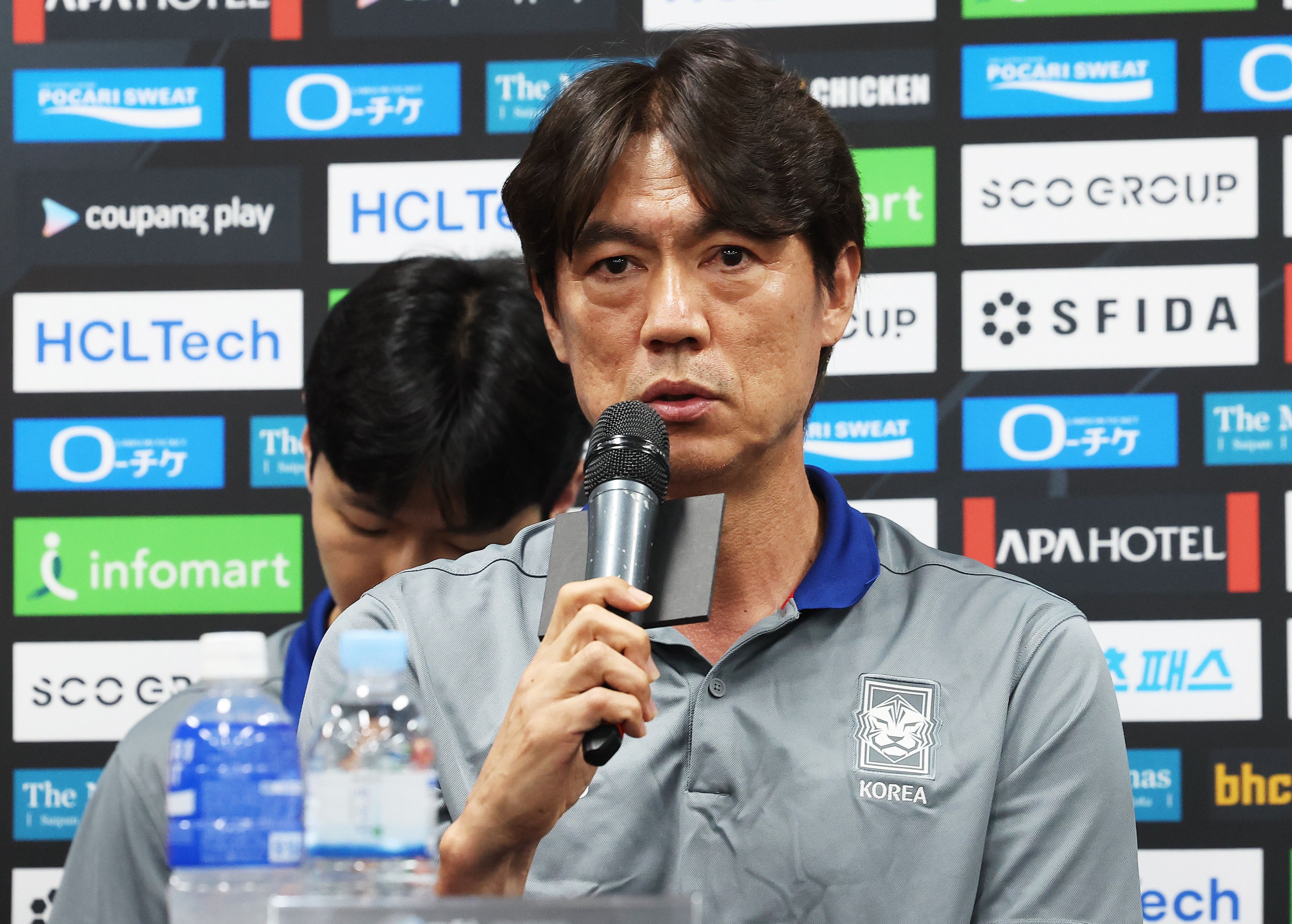 韩国队主帅洪明甫合同持续至2027年亚洲杯 世界杯出局后去留待解