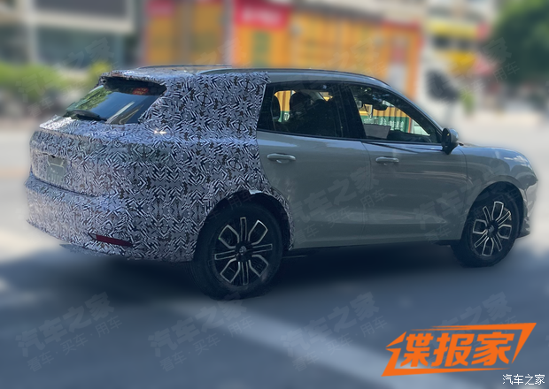 欧拉5旅行版路试谍照曝光 车尾采用专属造型设计  第4张