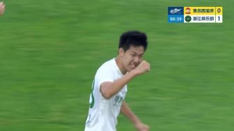 青岛西海岸3-1击败浙江队，内尔松双响助球队连续12轮不败