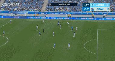 斯坦丘第9分钟凌空抽射破门，大连英博1-0领先上海申花