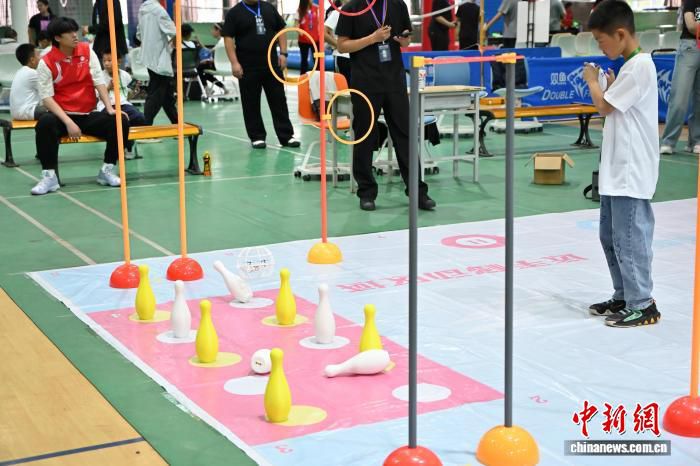 2026年WRC机器人大赛内蒙古选拔赛：在校本科生执裁全场  第2张